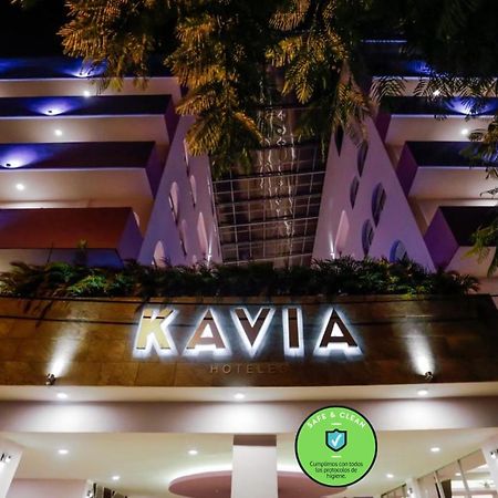 Hotel Kavia Канкун Екстериор снимка