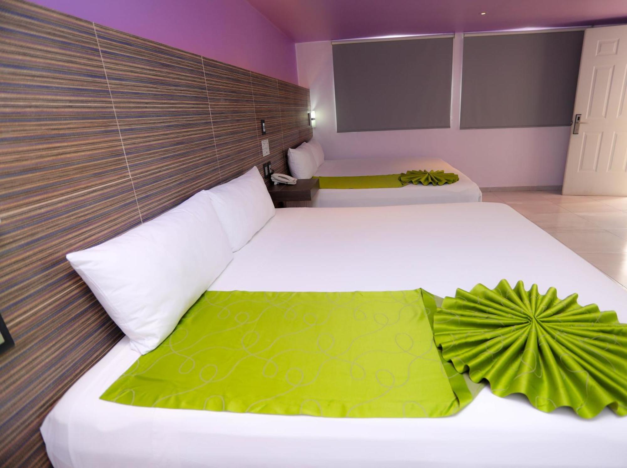 Hotel Kavia Канкун Екстериор снимка